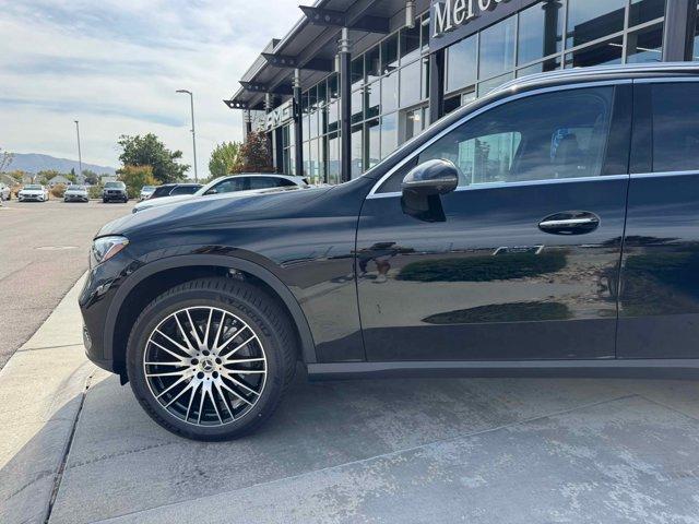 new 2026 Mercedes-Benz GLC 300 car, priced at $59,485