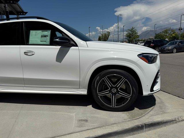 new 2025 Mercedes-Benz GLE 580 car, priced at $96,045
