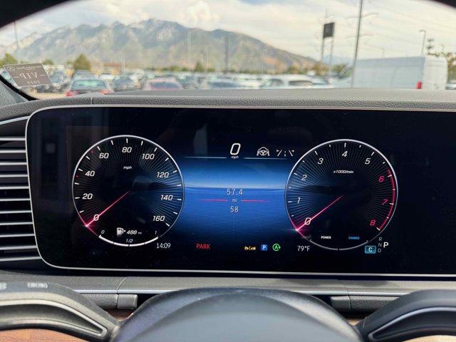 new 2025 Mercedes-Benz GLS 450 car, priced at $100,250