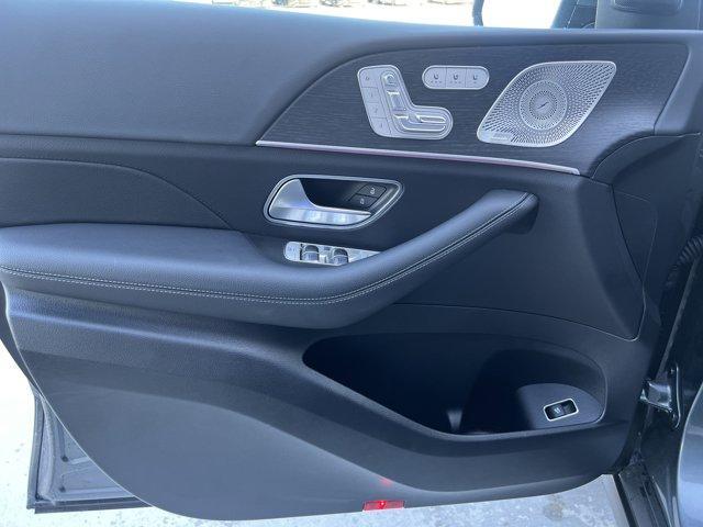 used 2025 Mercedes-Benz GLE 450 car, priced at $69,875