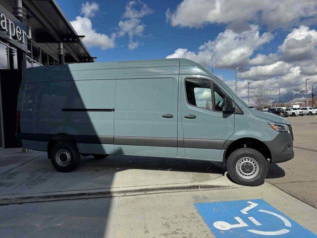 new 2025 Mercedes-Benz Sprinter 2500 car, priced at $77,729
