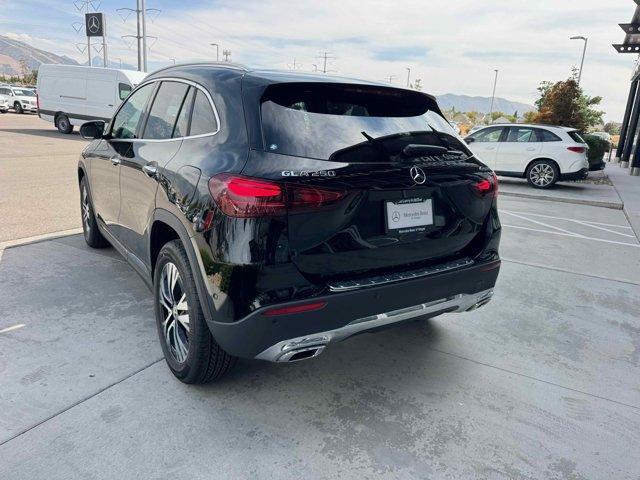 new 2025 Mercedes-Benz GLA 250 car, priced at $47,295
