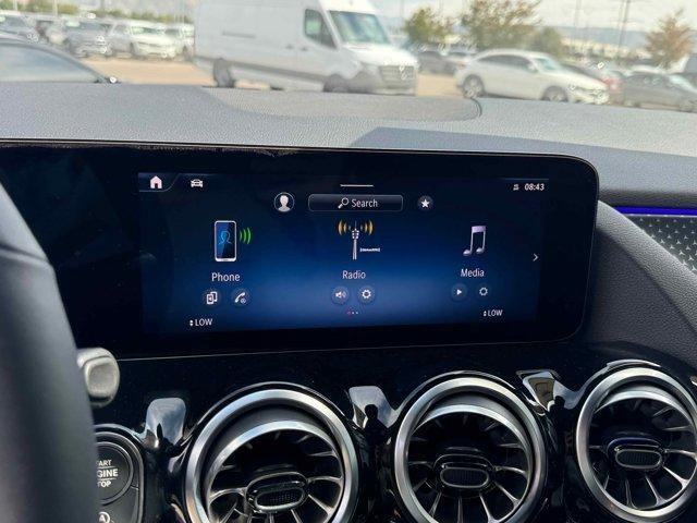 new 2025 Mercedes-Benz GLA 250 car, priced at $47,295