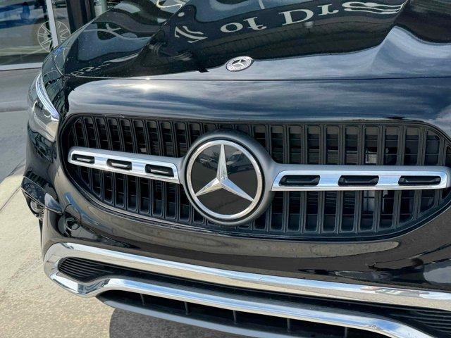 new 2025 Mercedes-Benz GLA 250 car, priced at $47,295
