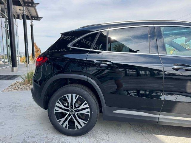 new 2025 Mercedes-Benz GLA 250 car, priced at $47,295