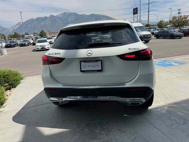 new 2025 Mercedes-Benz GLA 250 car, priced at $47,295