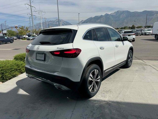 new 2025 Mercedes-Benz GLA 250 car, priced at $47,295