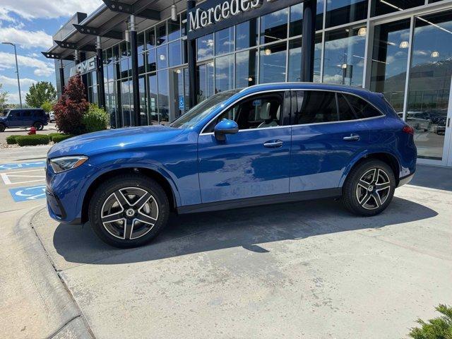 new 2025 Mercedes-Benz GLC 300 car, priced at $59,695
