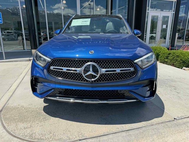 new 2025 Mercedes-Benz GLC 300 car, priced at $59,695