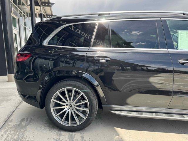 new 2025 Mercedes-Benz GLS 580 car, priced at $117,295