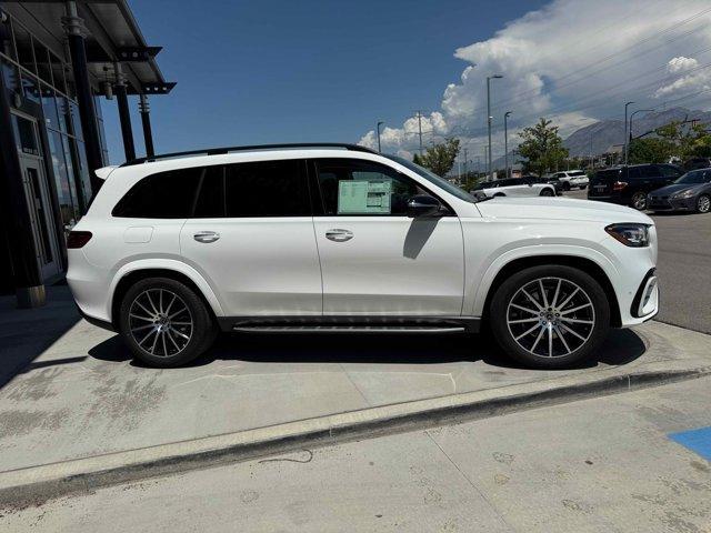 new 2025 Mercedes-Benz GLS 450 car, priced at $103,250