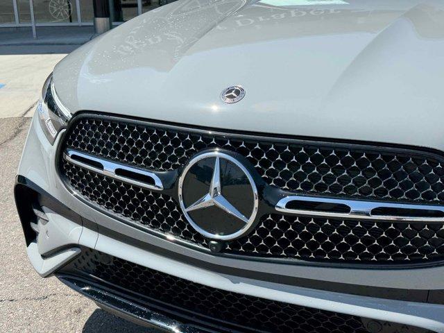 new 2025 Mercedes-Benz GLC 300 car, priced at $63,795