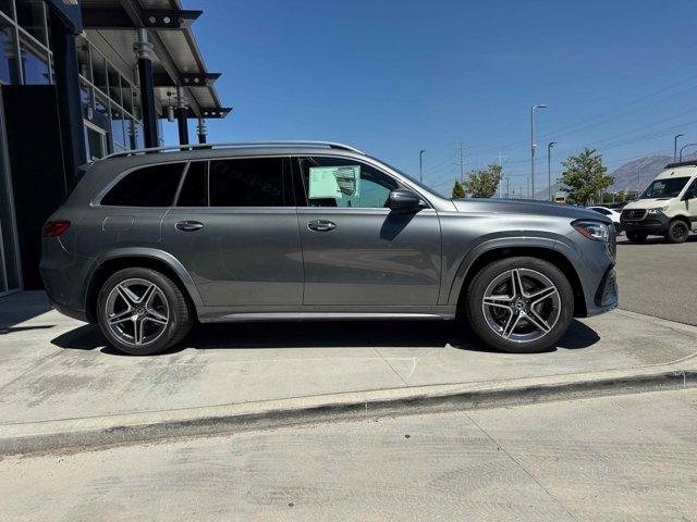 new 2025 Mercedes-Benz GLS 450 car, priced at $94,185