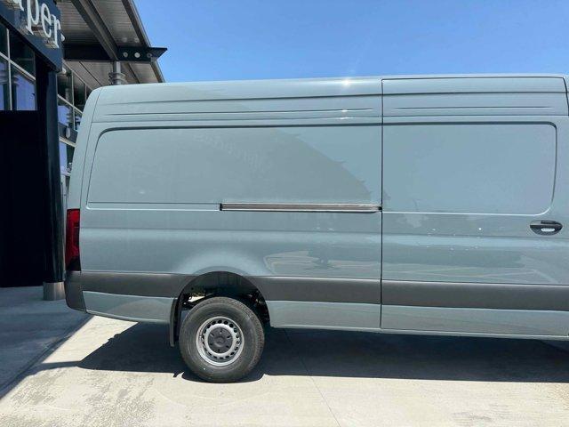 new 2025 Mercedes-Benz Sprinter 2500 car, priced at $75,857