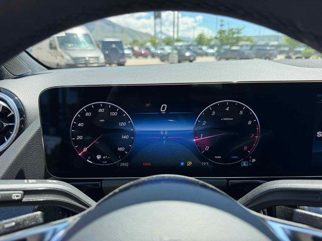 new 2025 Mercedes-Benz GLA 250 car, priced at $47,295
