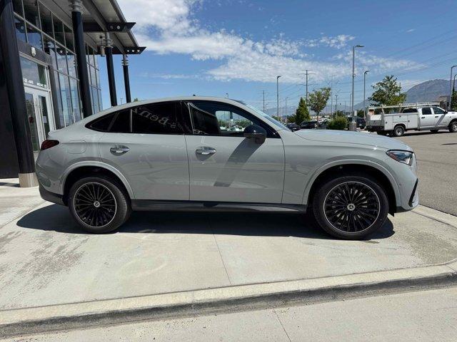 new 2025 Mercedes-Benz GLC 300 car, priced at $70,325