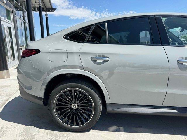 new 2025 Mercedes-Benz GLC 300 car, priced at $70,325