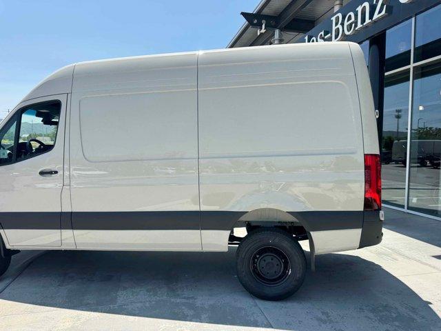 new 2025 Mercedes-Benz Sprinter 2500 car, priced at $77,143