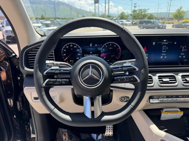 new 2025 Mercedes-Benz GLS 450 car, priced at $95,970