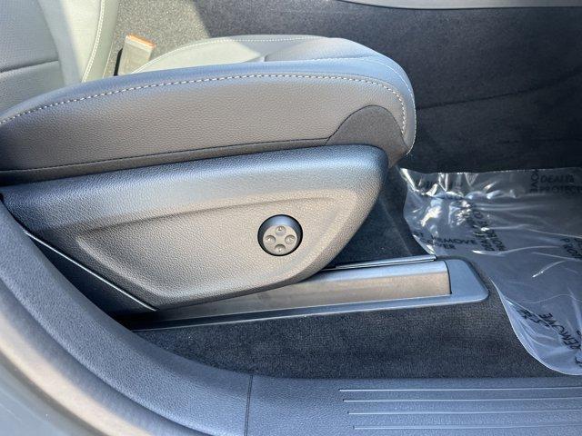 new 2026 Mercedes-Benz GLE 450 car, priced at $79,100