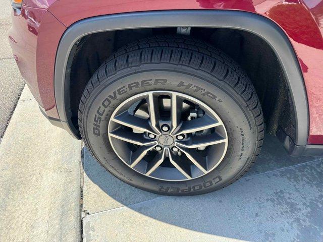 used 2020 Jeep Grand Cherokee car, priced at $24,619