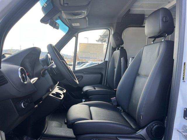 new 2026 Mercedes-Benz Sprinter 2500 car, priced at $68,014