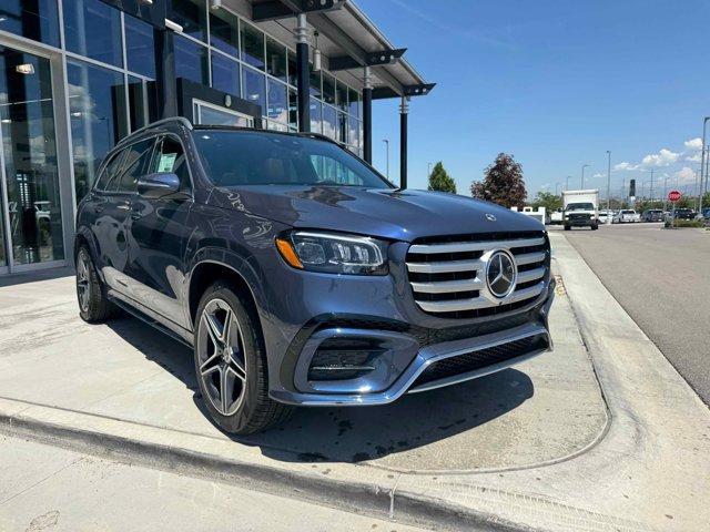 new 2025 Mercedes-Benz GLS 450 car, priced at $94,830