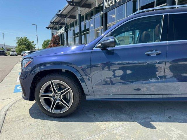 new 2025 Mercedes-Benz GLS 450 car, priced at $94,830