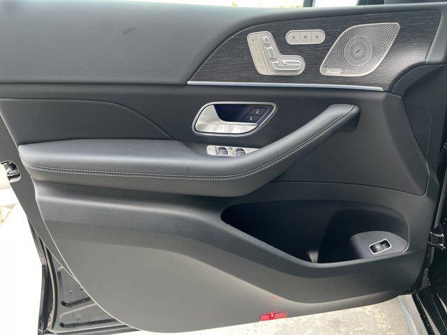 new 2026 Mercedes-Benz GLE 450 car, priced at $79,370