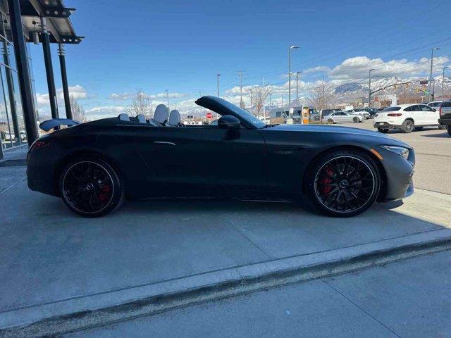 new 2025 Mercedes-Benz AMG SL 55 car, priced at $166,045