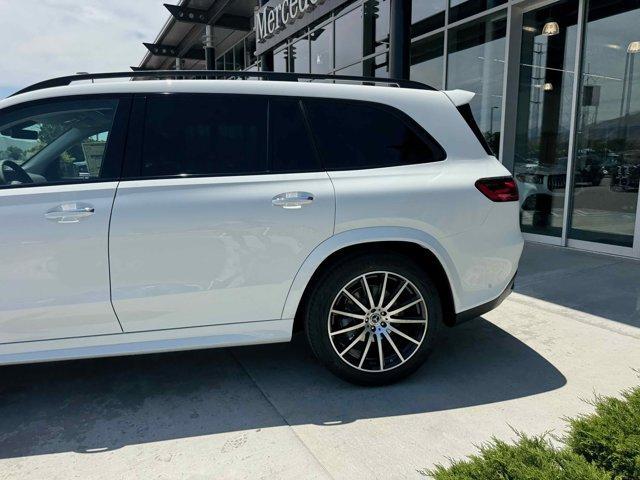 new 2025 Mercedes-Benz GLS 450 car, priced at $101,900