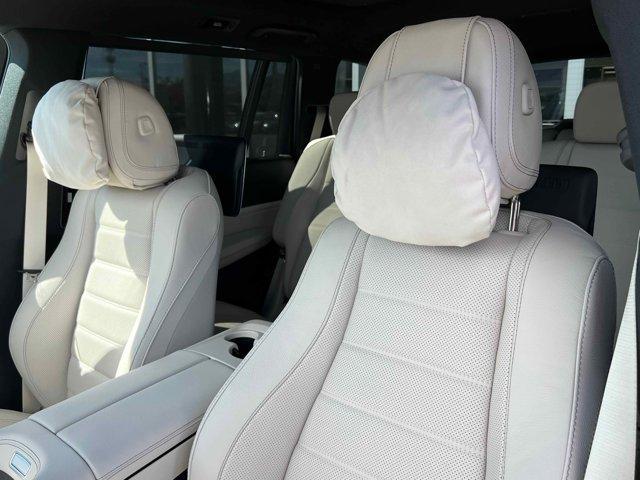 new 2026 Mercedes-Benz GLS 580 car, priced at $133,625
