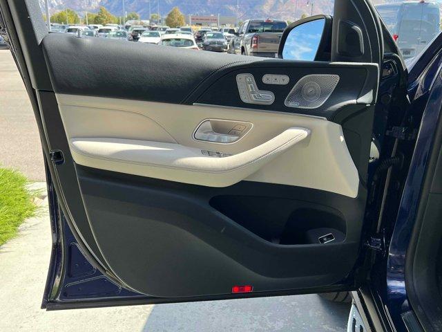 new 2026 Mercedes-Benz GLS 580 car, priced at $133,625