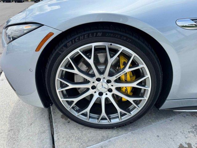 new 2025 Mercedes-Benz AMG SL 63 car, priced at $196,130