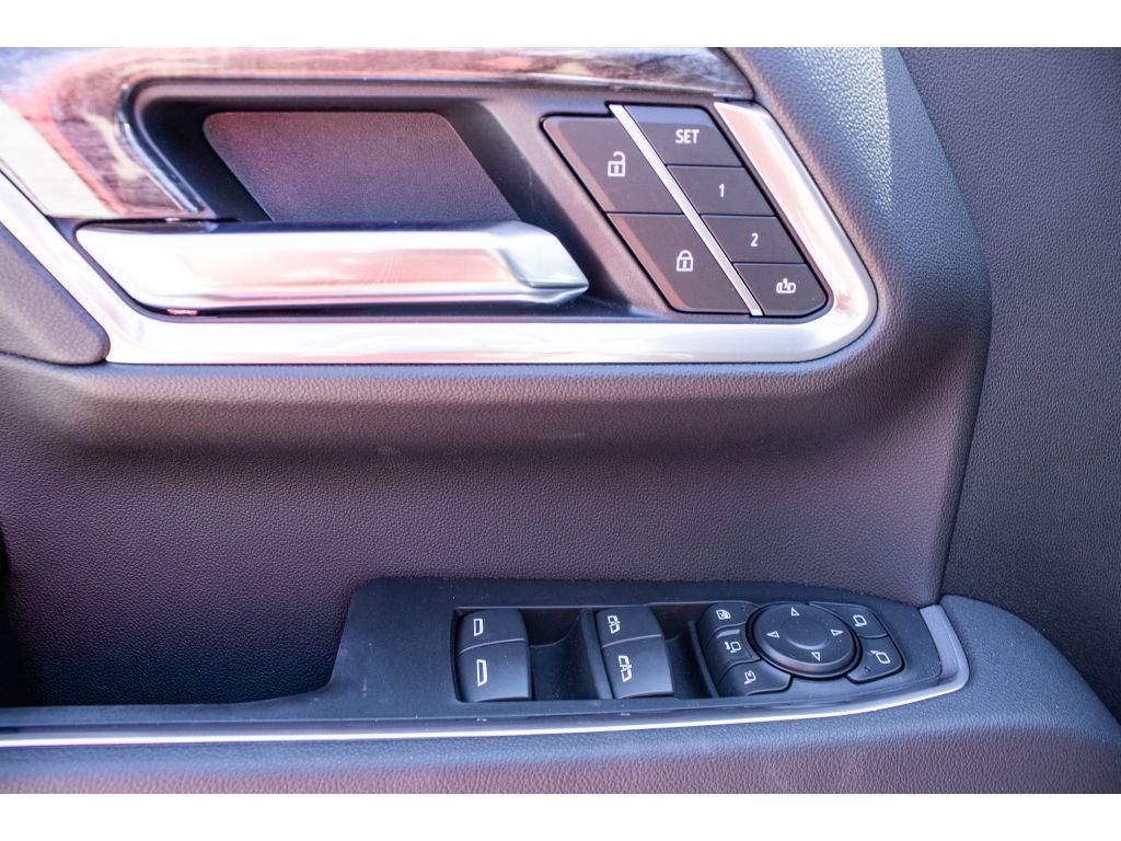 new 2025 Chevrolet Silverado 3500 car, priced at $72,198