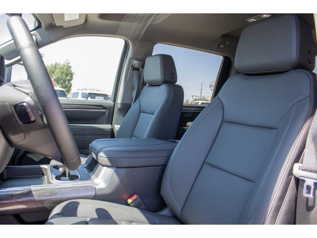 new 2025 Chevrolet Silverado 3500 car, priced at $72,198