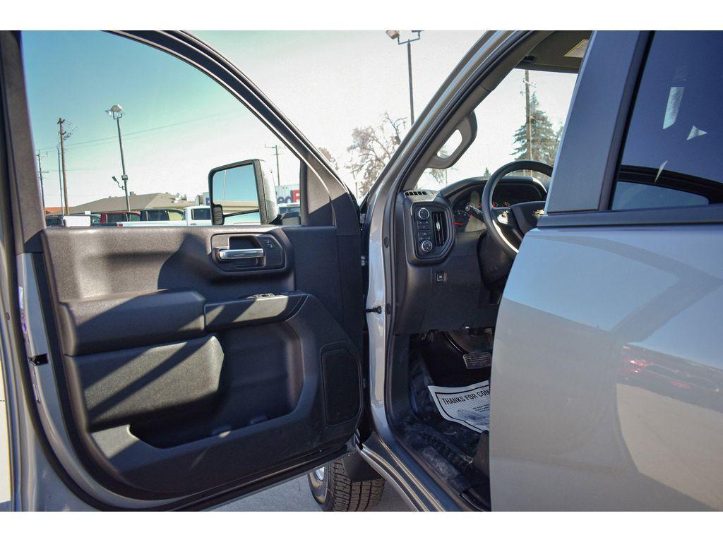 new 2025 Chevrolet Silverado 3500 car, priced at $60,500