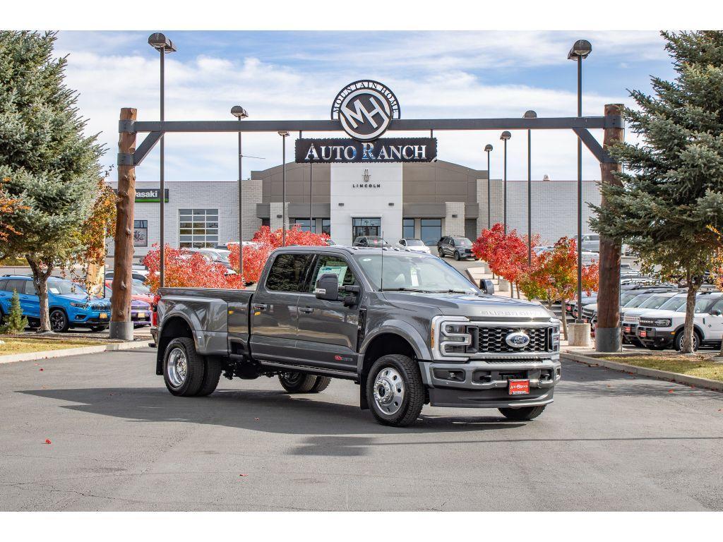 new 2026 Ford F-450 car, priced at $105,869