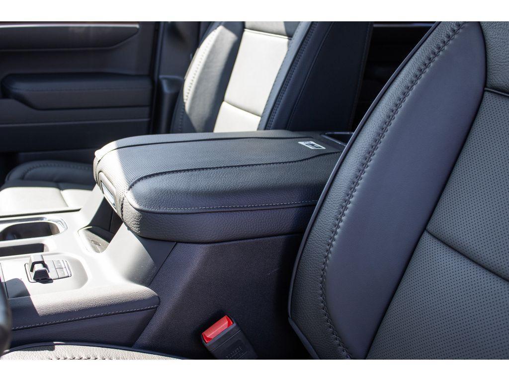 new 2026 GMC Sierra 1500 car, priced at $71,199