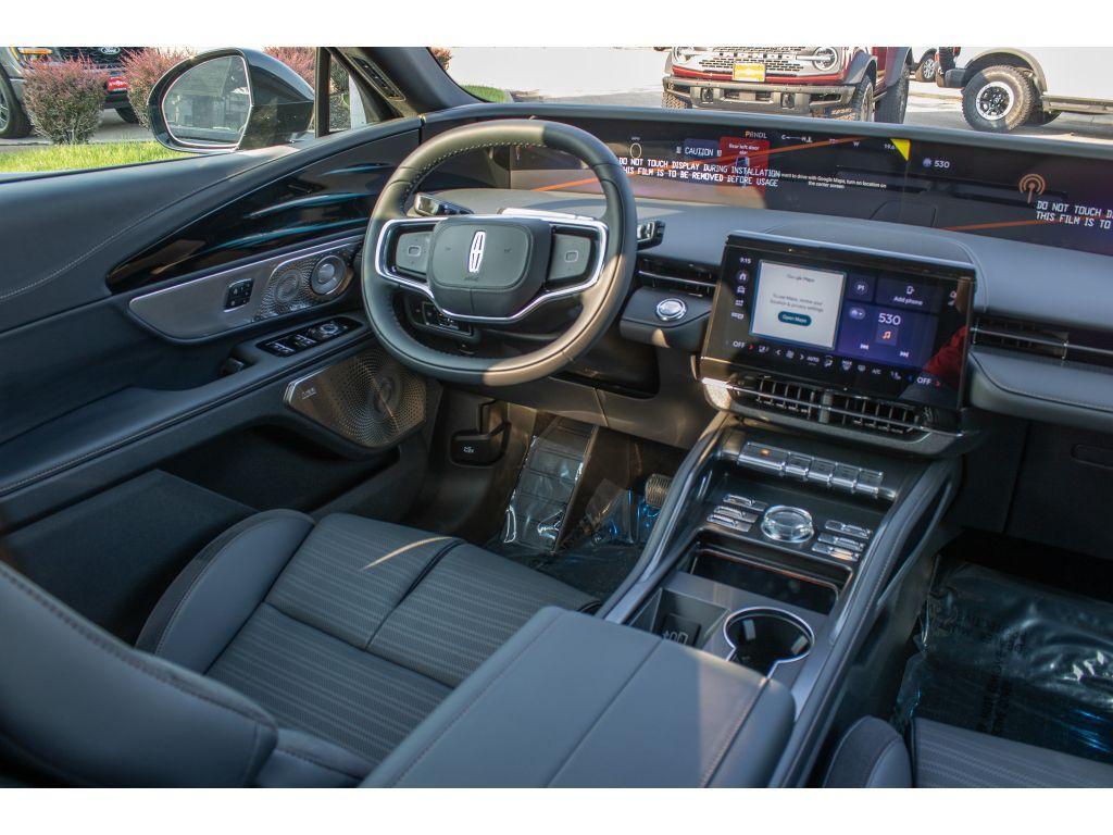 new 2025 Lincoln Nautilus car, priced at $72,730