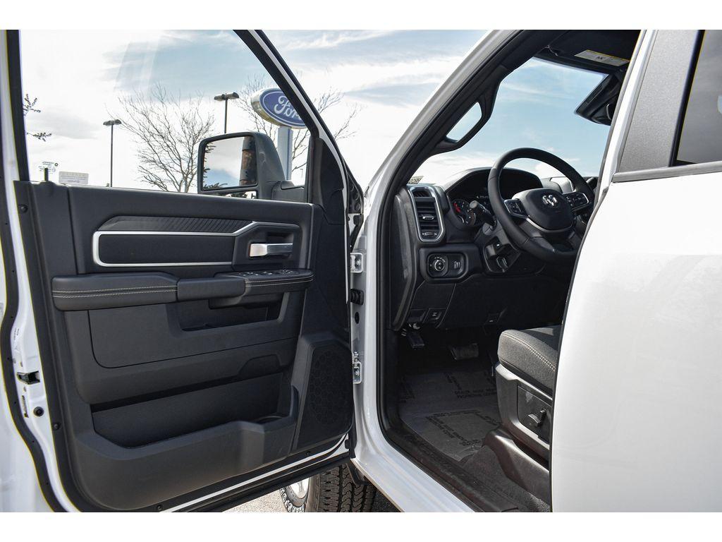 new 2025 Ram 2500 car, priced at $63,500