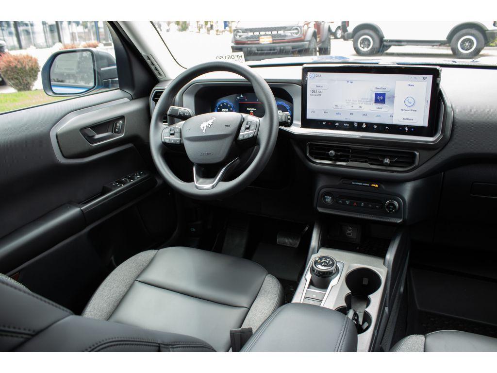 new 2025 Ford Bronco Sport car, priced at $30,000