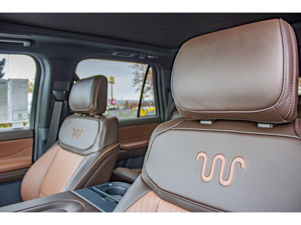 new 2025 Ford Expedition Max car, priced at $91,019