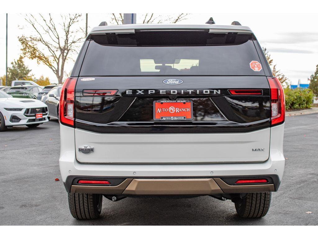 new 2025 Ford Expedition Max car, priced at $91,019