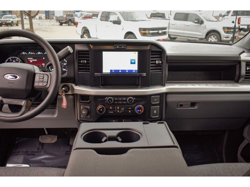 new 2025 Ford F-250 car, priced at $62,449