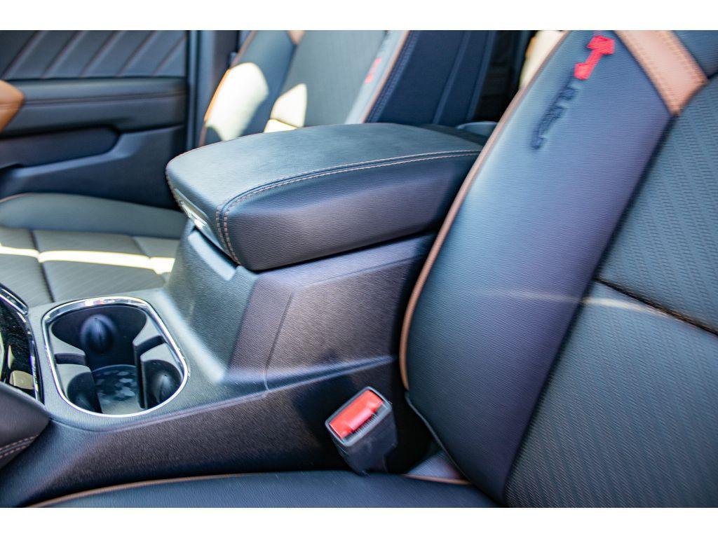new 2025 GMC Canyon car, priced at $50,555