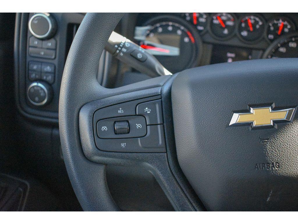 new 2025 Chevrolet Silverado 2500 car, priced at $45,000