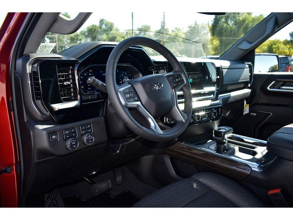 new 2025 Chevrolet Silverado 1500 car, priced at $55,600