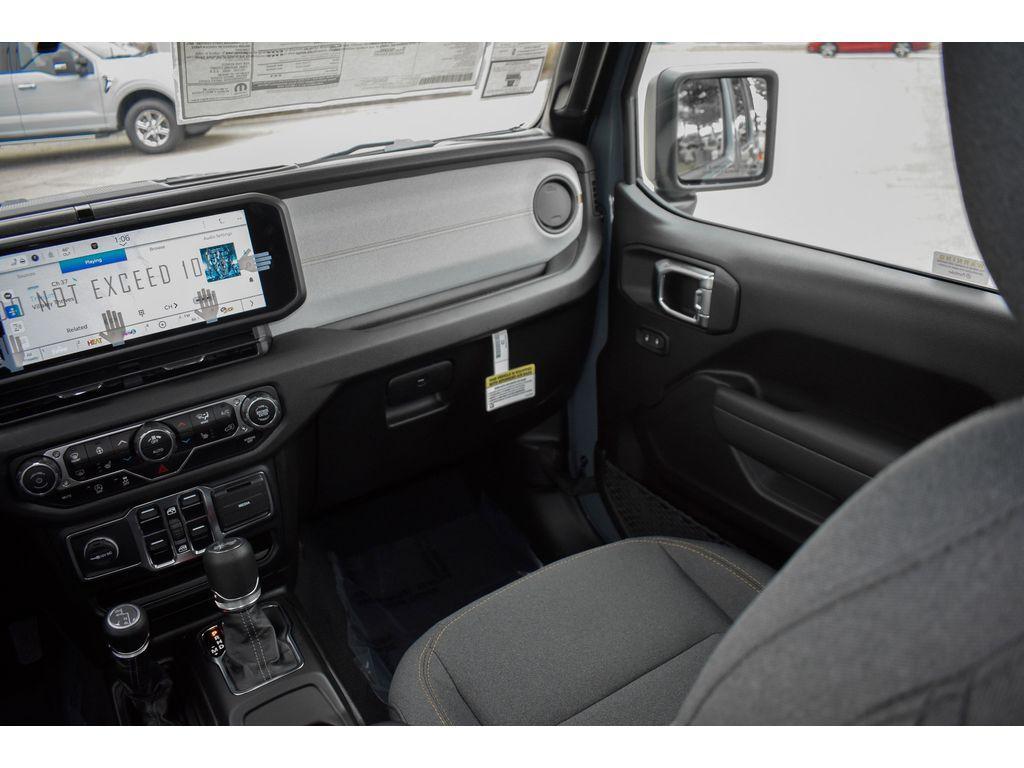 new 2025 Jeep Wrangler car, priced at $44,000