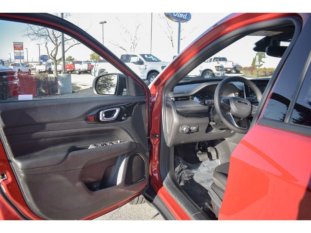 new 2025 Jeep Compass car, priced at $27,000